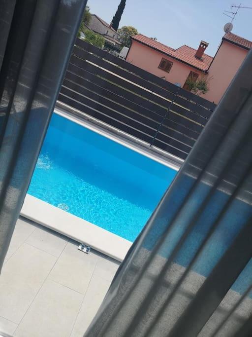 פורץ Marcante - Designer, Romantic Pool View Suite מראה חיצוני תמונה
